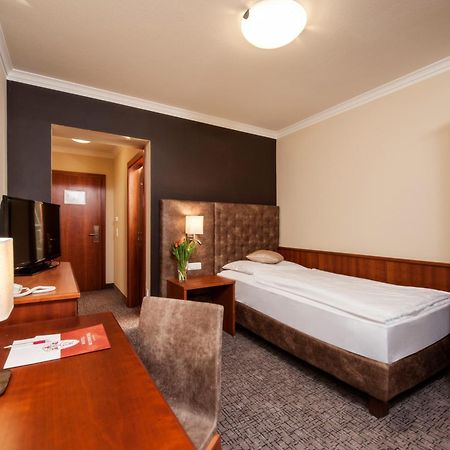 Hotel Weinberg Gmbh Preising 外观 照片