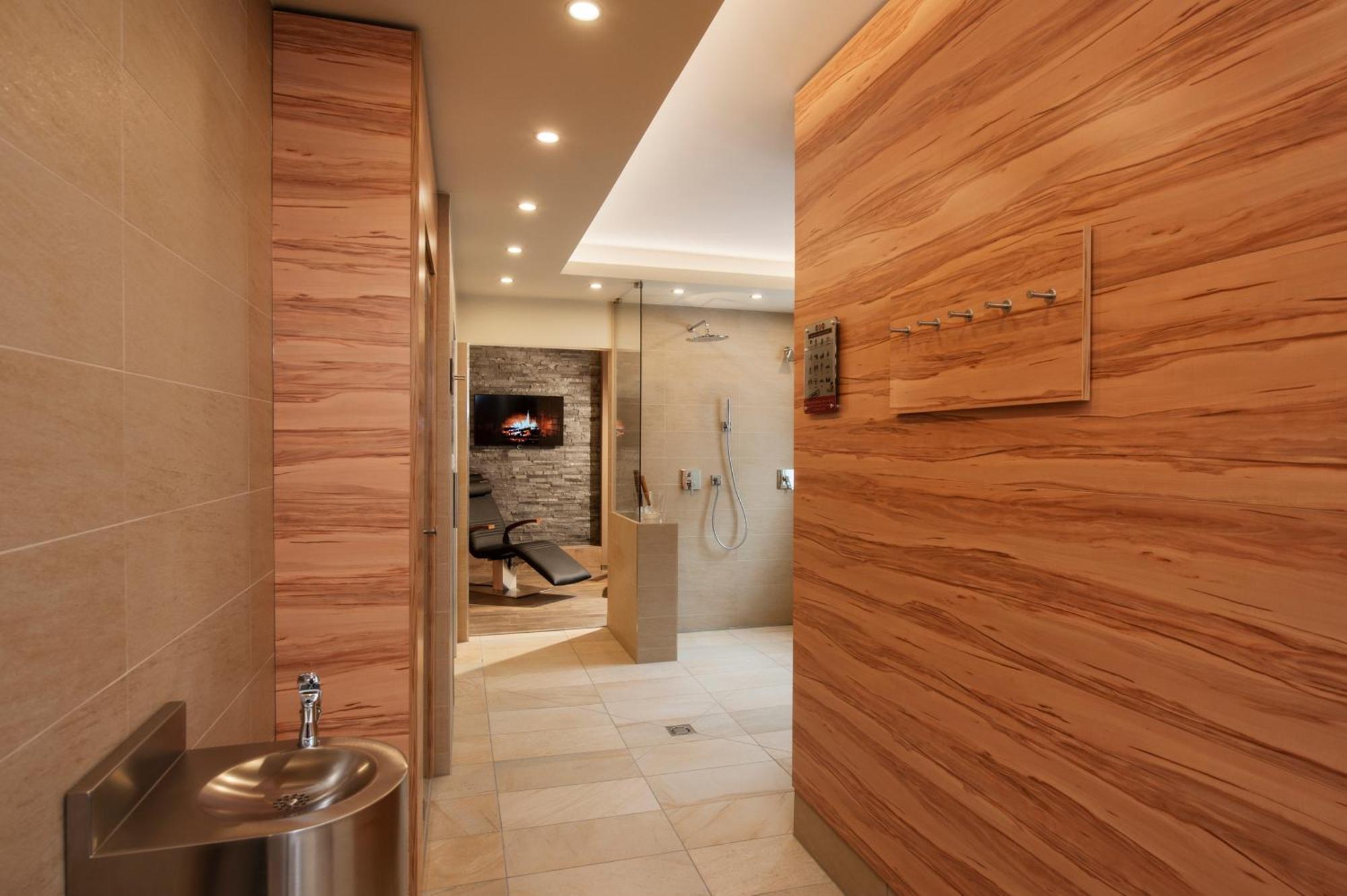 Hotel Weinberg Gmbh Preising 外观 照片